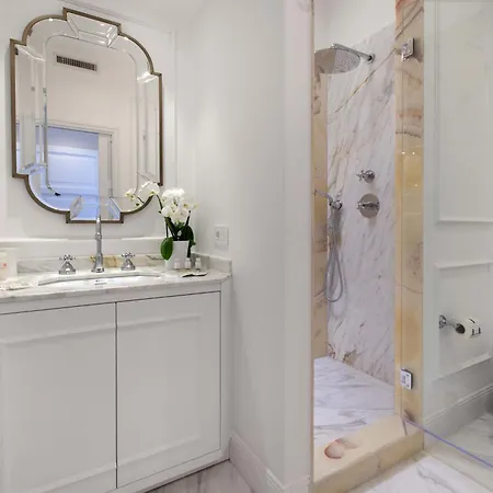 - The Square Penthouse Feriehus Sorrento
