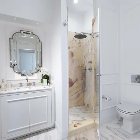- The Square Penthouse Sorrento